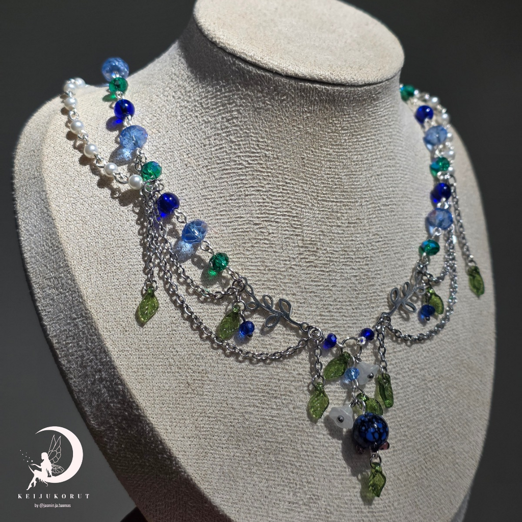 Silver Stainless Steel Mustikka Necklace
